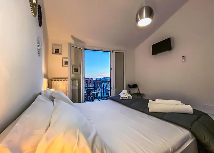 Sea View - Cinque Terre Collection בית הארחה